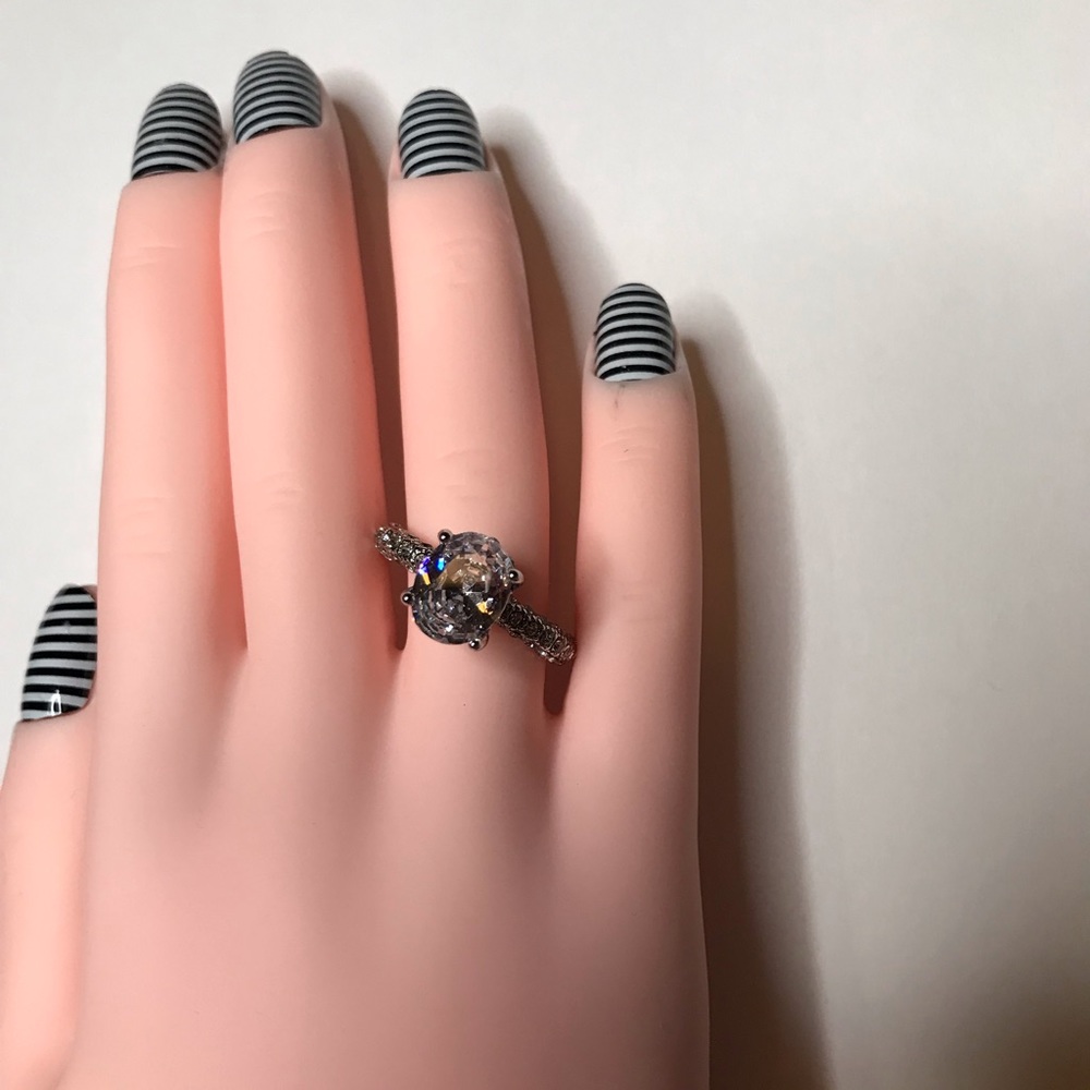 Silver engagement ring - Picture 3 of 3